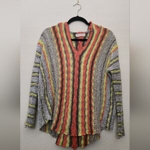 LOVESTITCH Hooded Lightweight Poncho